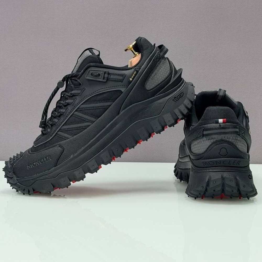 Moncler Trailgrip Gore Tex "Black"