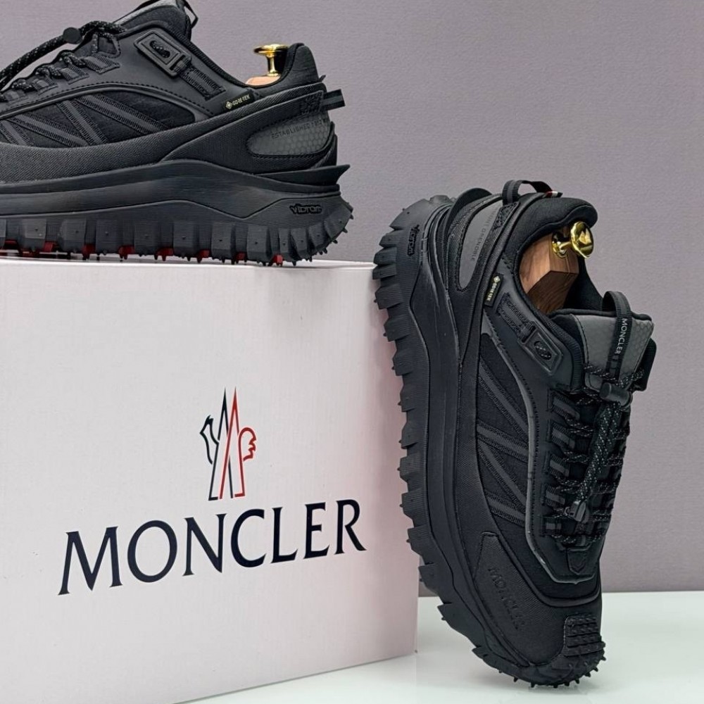 Moncler Trailgrip Gore Tex "Black"
