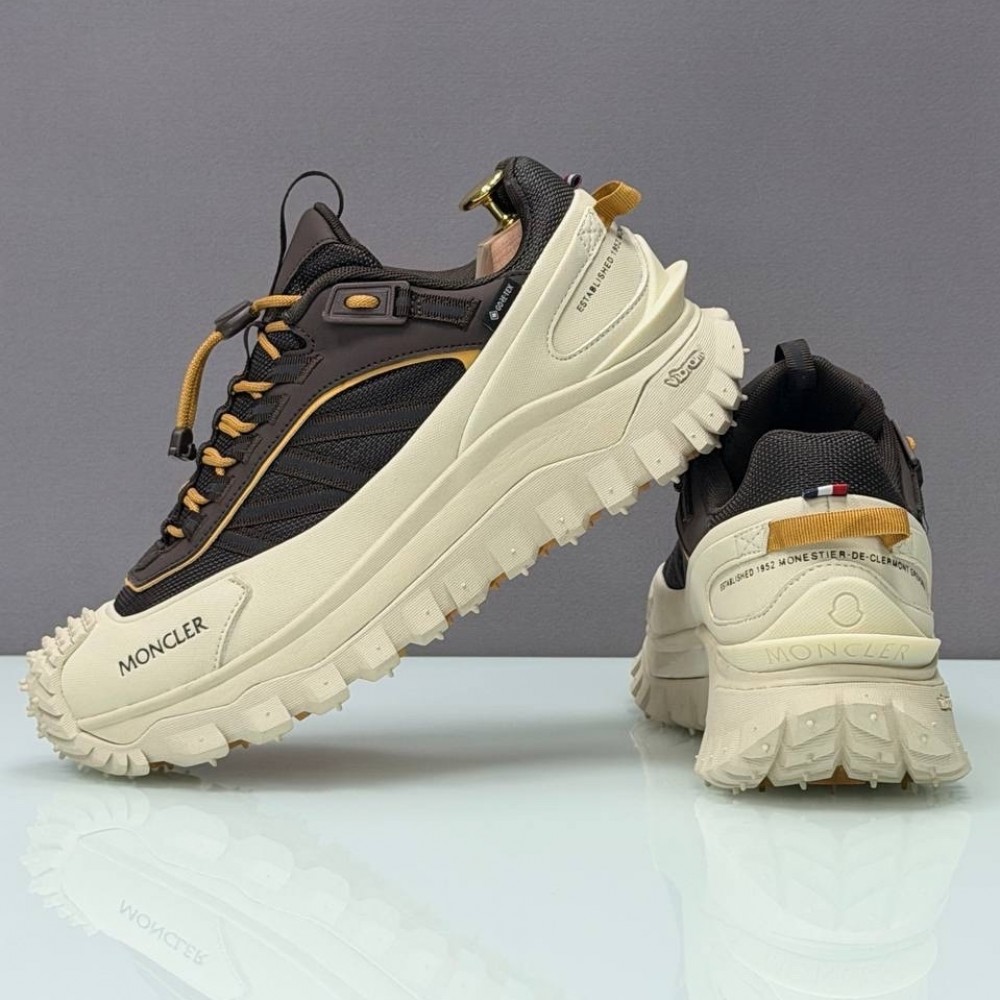 Moncler Trailgrip Gore Tex "Green/Begie"