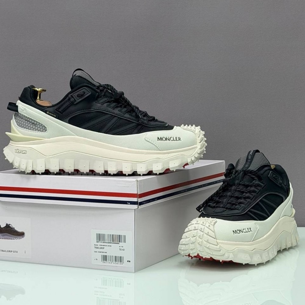 Moncler Trailgrip Gore Tex "Black/White"