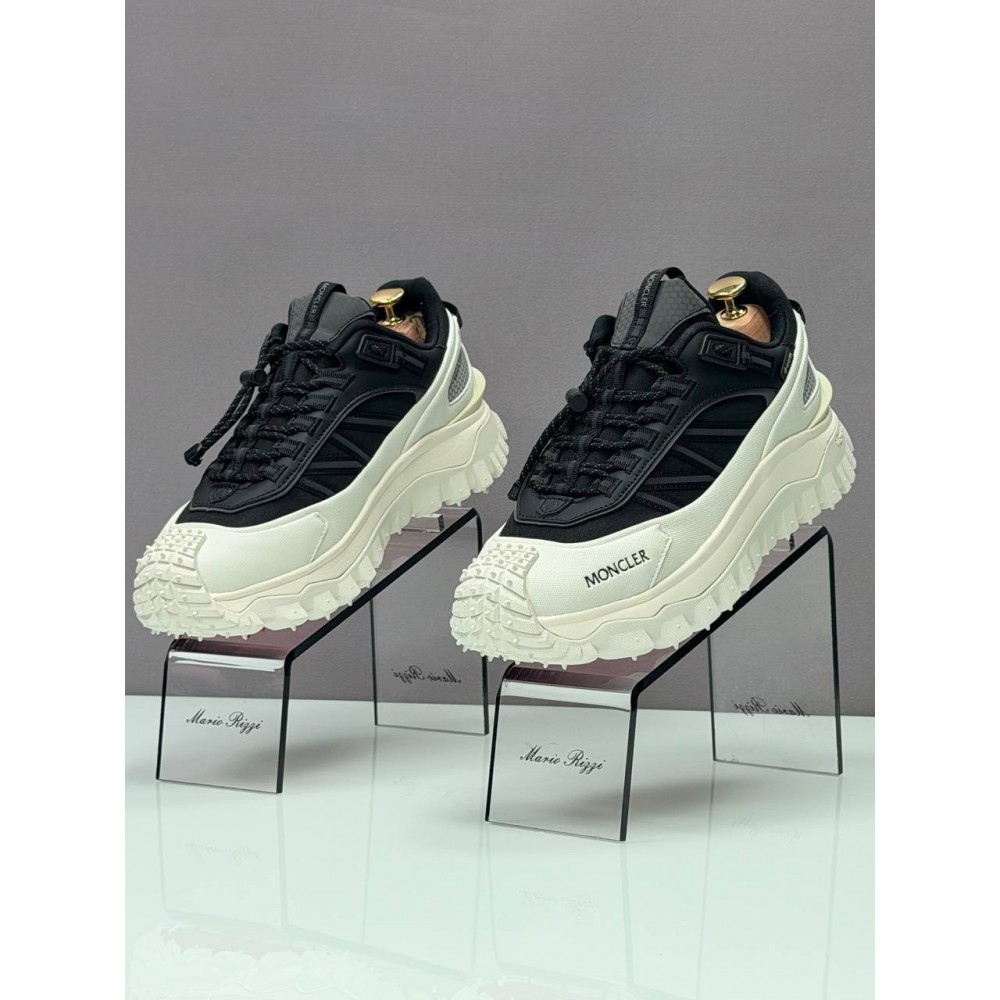 Moncler Trailgrip Gore Tex "Black/White"