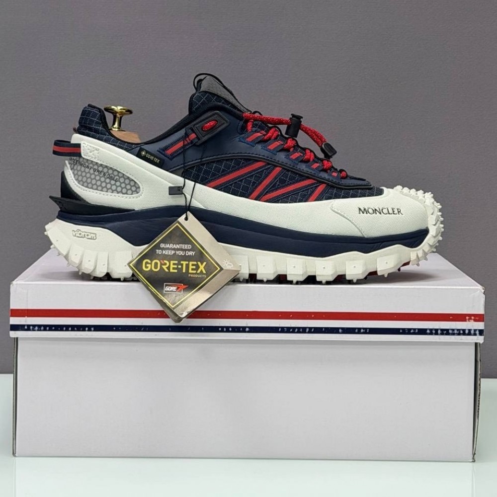 Moncler Trailgrip Gore Tex "Blue/White" Moncler Trailgrip Gore Tex "Blue/White"