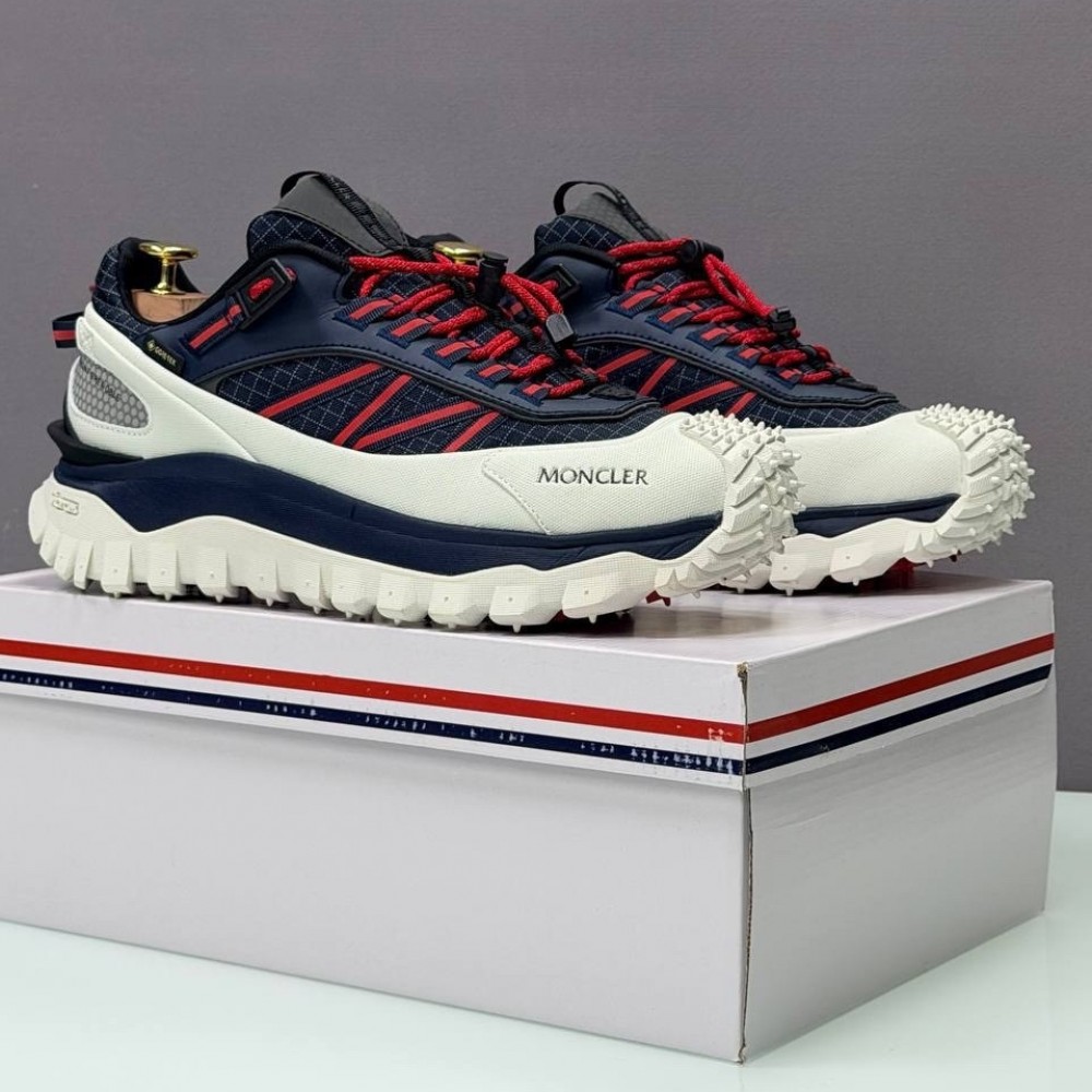 Moncler Trailgrip Gore Tex "Blue/White" Moncler Trailgrip Gore Tex "Blue/White"
