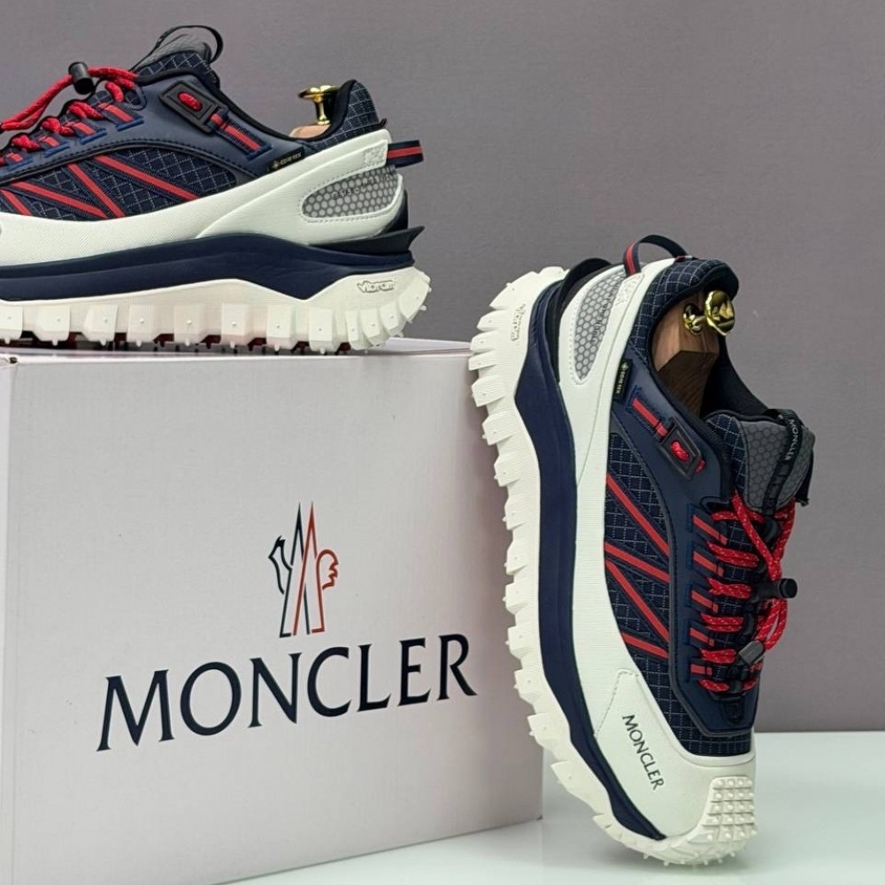 Moncler Trailgrip Gore Tex "Blue/White" Moncler Trailgrip Gore Tex "Blue/White"
