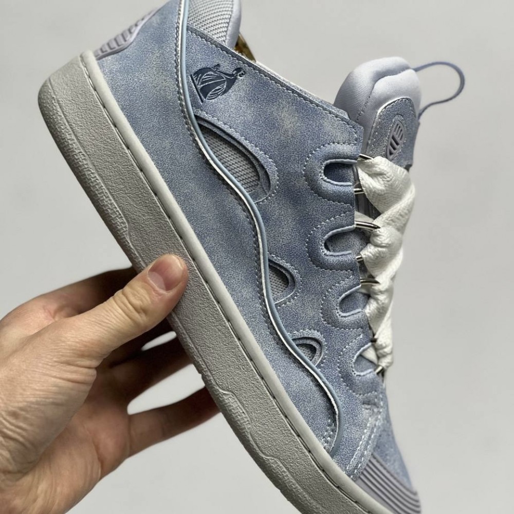 Lanvin Curb "Effect"
