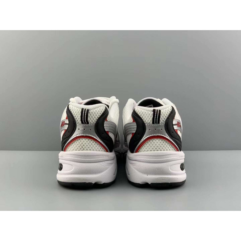 NB 530 v2 Retro "Silver"