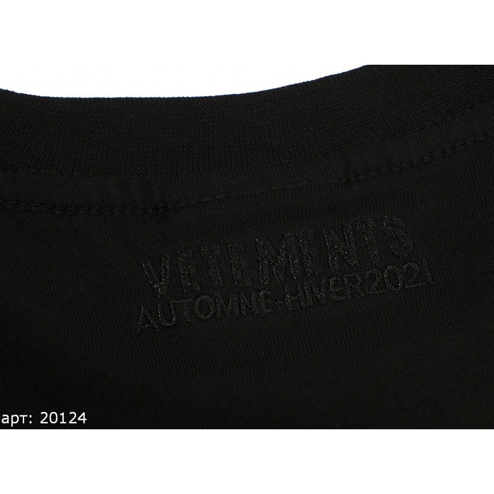 Футболка Vetements "20124"