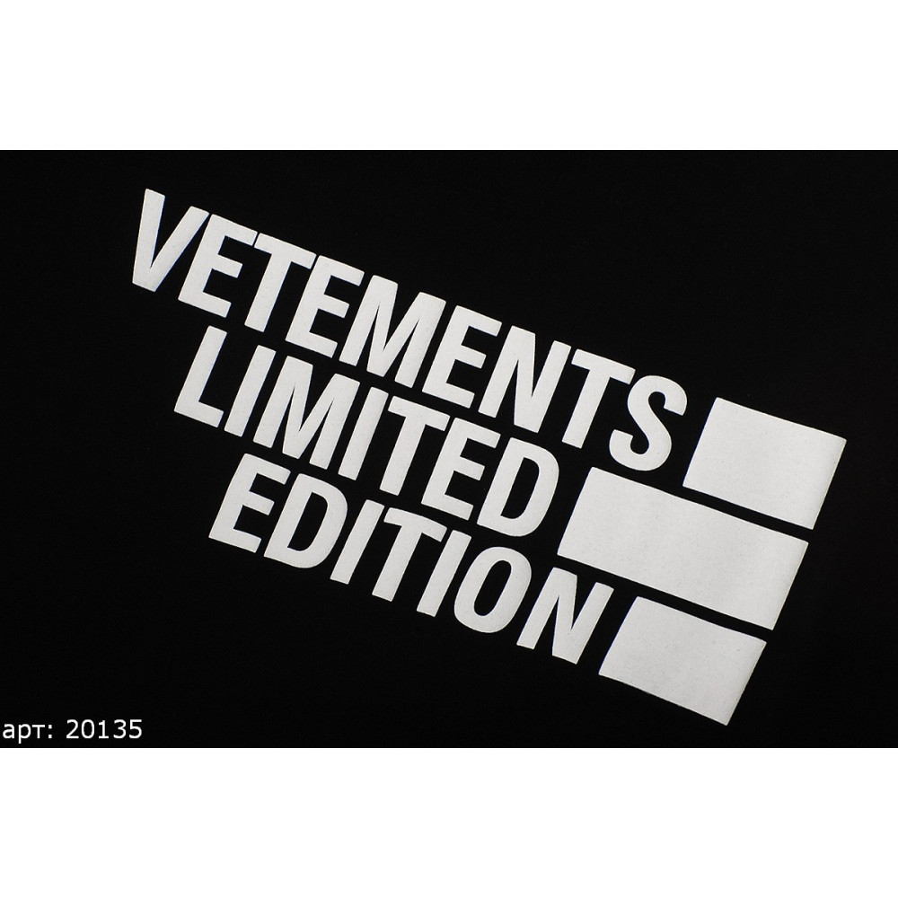 Футболка Vetements "20135"