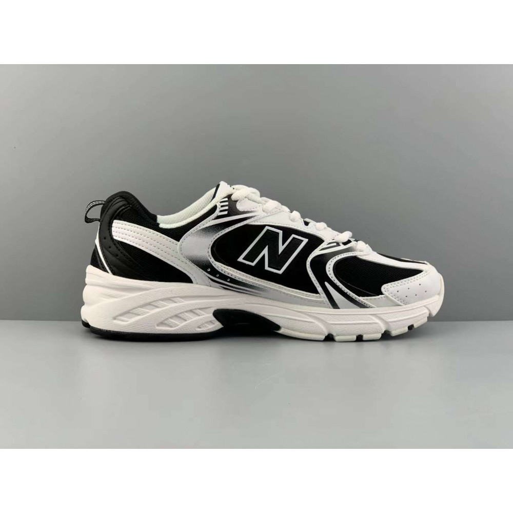NB 530 v2 Retro "White/Black" NB 530 v2 Retro "White/Black"
