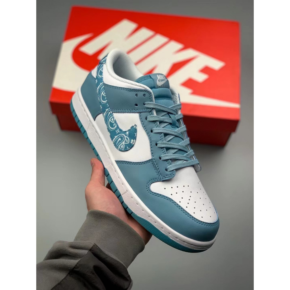 Nike Dunk Essential Paisley Low "Worn" Nike Dunk Essential Paisley Low "Worn"