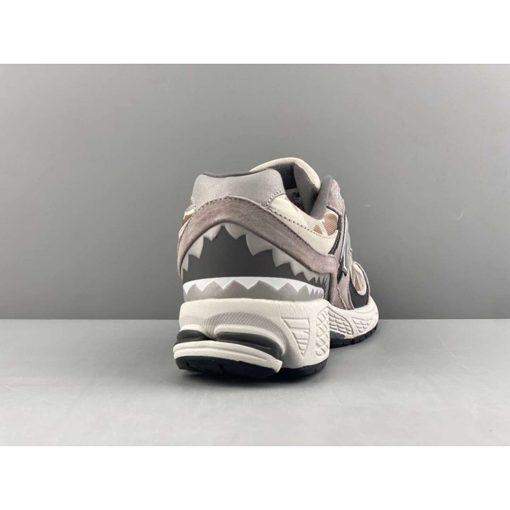 NB 2002R x Bape "Grey" NB 2002R x Bape "Grey"