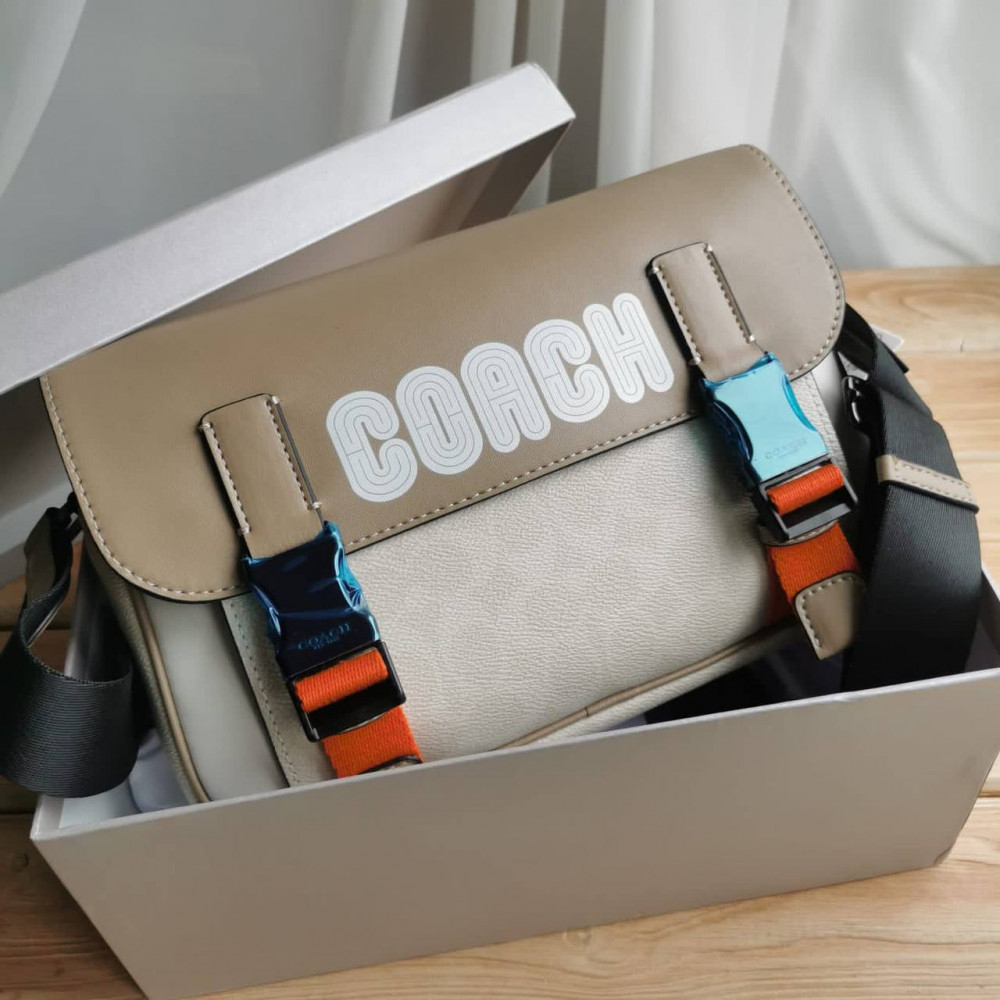 Сумка Coach Track "Beige"