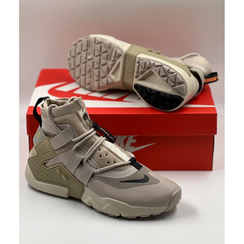 Nike Air Huarache Gripp "Desert Sand" Nike Air Huarache Gripp "Desert Sand"