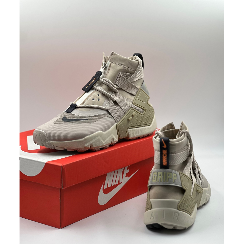 Nike Air Huarache Gripp "Desert Sand" Nike Air Huarache Gripp "Desert Sand"