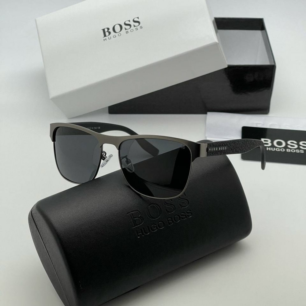 Очки Hugo Boss