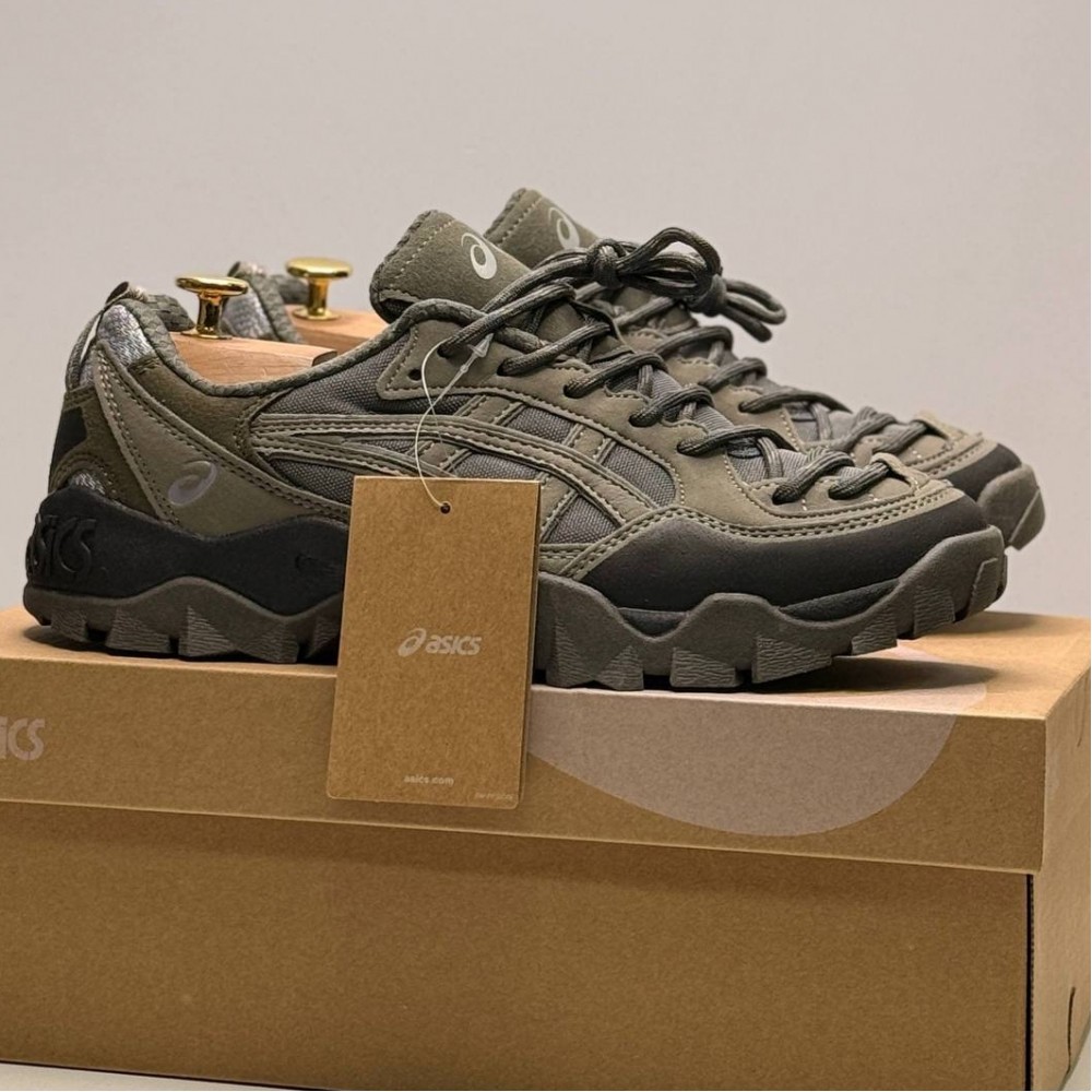 Asics Gel Pickax "Clay Mink"